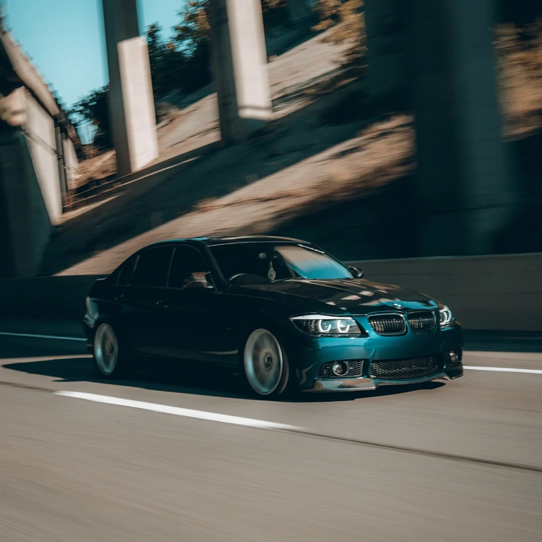 Yokohama ADVAN Sport V105 215 45 R17 91Y XL - Image 3